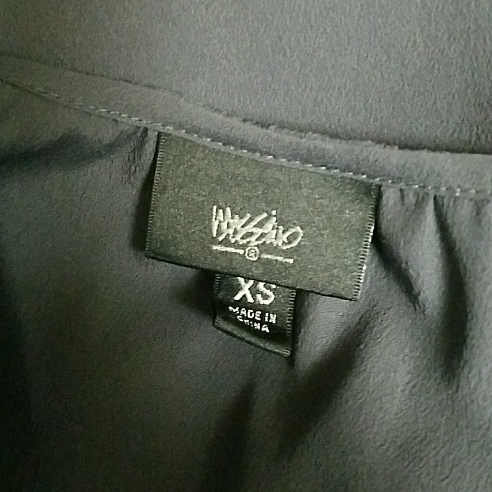 Mossimo blouse - Picture 4 of 5